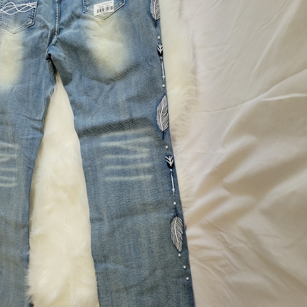 Elegant Light Blue Straight Jeans - Picture 10 of 13